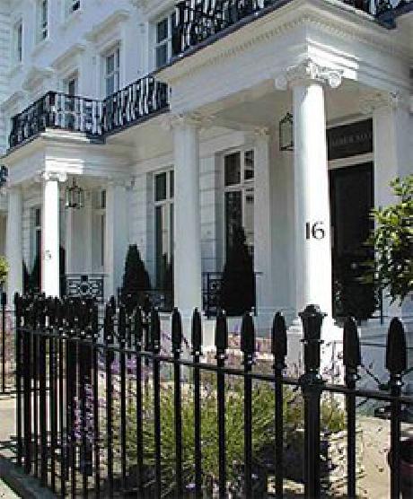 Number Sixteen Hotel