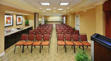 Hampton Inn  Suites Scottsboro