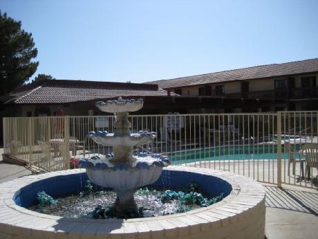 Heritage Inn and Suites Ridgecrest