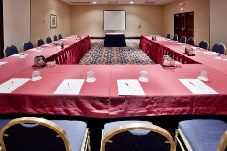 Crowne Plaza RICHMOND WEST