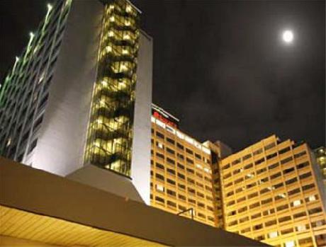 Ramada Plaza Menam Riverside