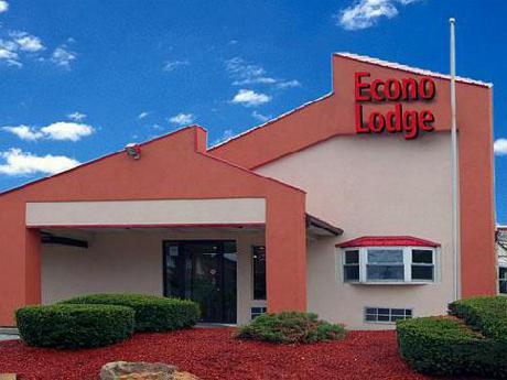 Econo Lodge Pittsburgh