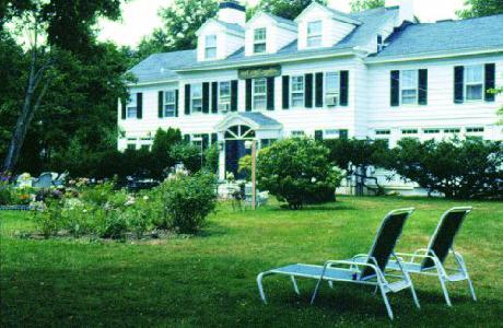 The Village Latch Inn