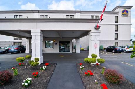 BEST WESTERN The Inn at Buffalo Airport