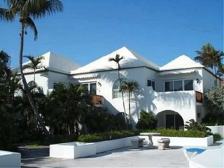 Paradise Island Beach Club