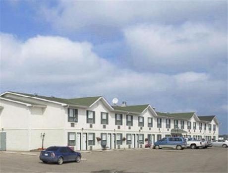 Travelodge Brooks AB