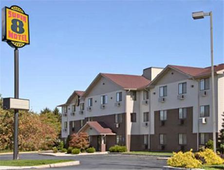 Super 8 Carlisle-South