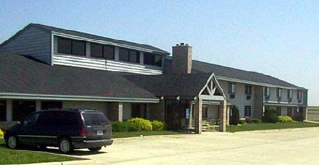 AmericInn Grundy Center