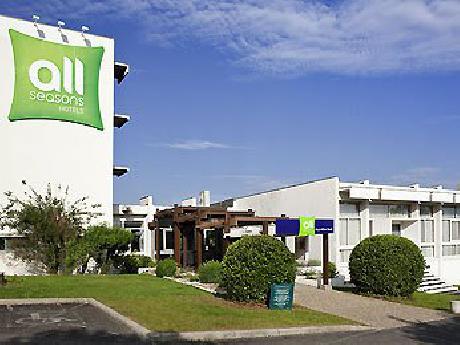 all seasons Angouleme Nord