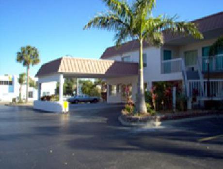 Super 8 Sarasota/Bradenton Area