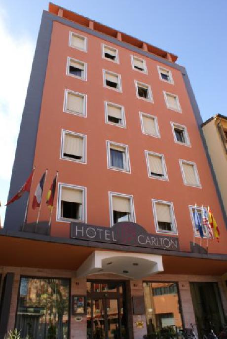 Hotel Carlton