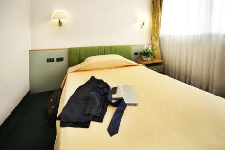 Rege Hotel San Donato Milanese