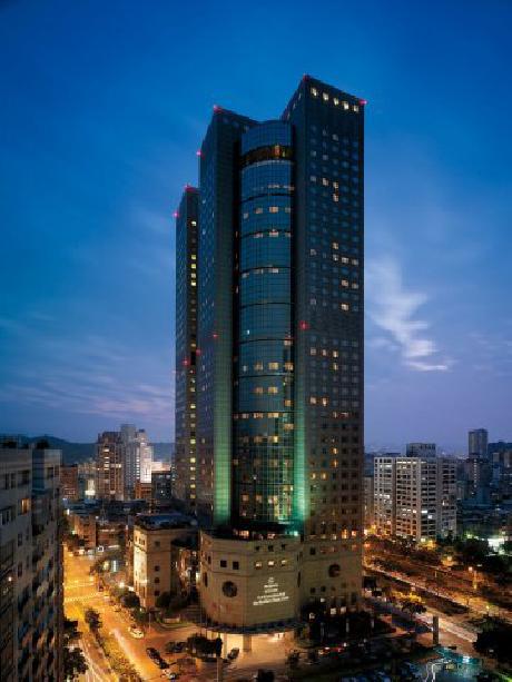 Shangri-La Far Eastern Plaza Hotel Taipei