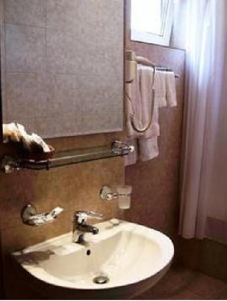 Piccolo Mondo Hotel Bucharest