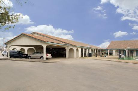 Americas Best Value Inn - Bonham