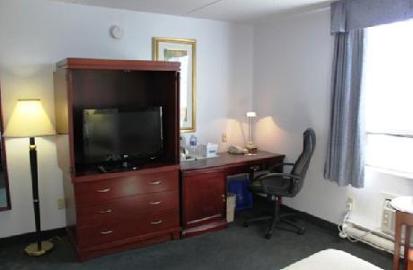 Travelodge Hotel Calgary Airport