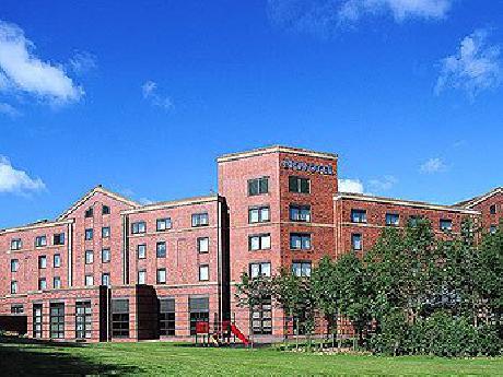 Novotel Newcastle Airport