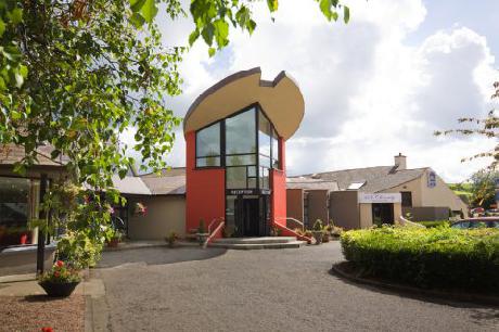 BEST WESTERN White Horse Hotel