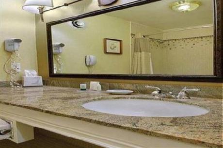 San Jose Airport Garden Hotel