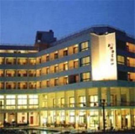 AllStar Grand Onder Hotel