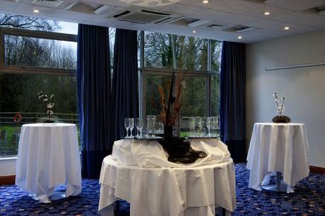 Holiday Inn LONDON - SHEPPERTON