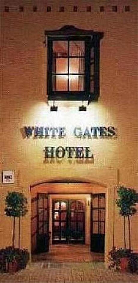 Whitegates Hotel