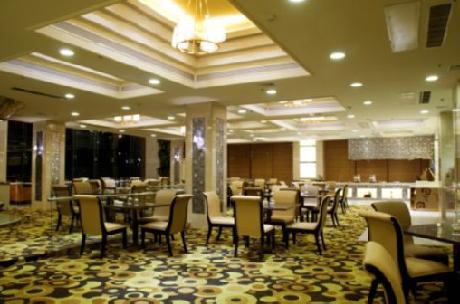 The Queens Airport Business Hotel