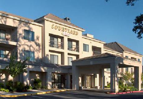 Courtyard Roseville