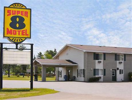 Super 8 Iron Mountain MI
