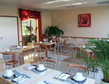 Sejours et Affaires la frontaliere StGenis Pouilly