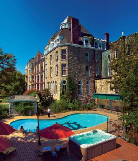 1886 Crescent Hotel & Spa