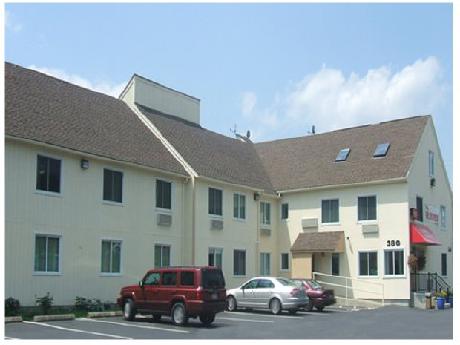 Red Carpet Inn and Suites New London