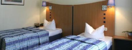 all seasons Frankfurt City