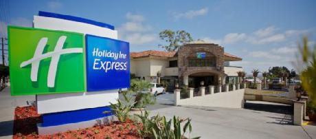 Holiday Inn Express SAN DIEGO AIRPORT-OLD TOWN