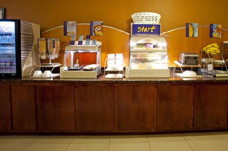 Holiday Inn Express Hotel & Suites JACKSONVILLE E - ATLANTIC BCH