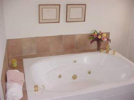 Coast Guard House Historic Inn