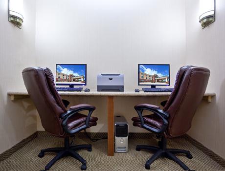 Holiday Inn Express Hotel & Suites TIPP CITY WEST