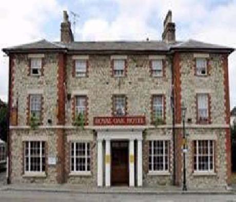 Royal Oak Hotel