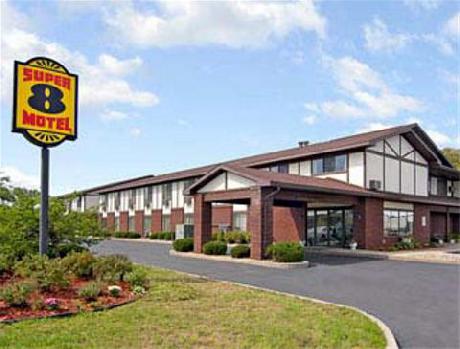 Super 8 Shawano