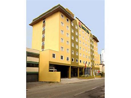 ibis Blumenau