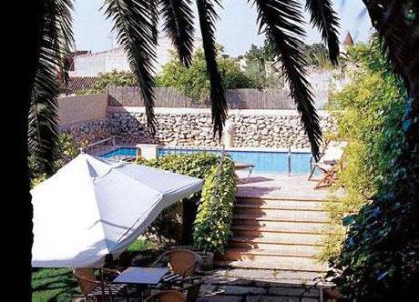 Domus Selecta Leon De Sineu