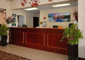 GuestHouse Hotel & Suites Port