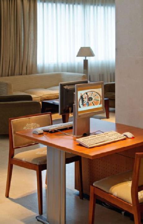 TRYP Madrid Alameda Aeropuerto Hotel