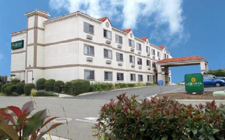 Americas Best Value Inn and Suites - Davis