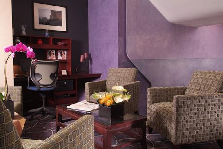 MANHATTAN CENTRE HOTEL