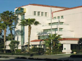 La Quinta Inn & Suites Anaheim Disneyland