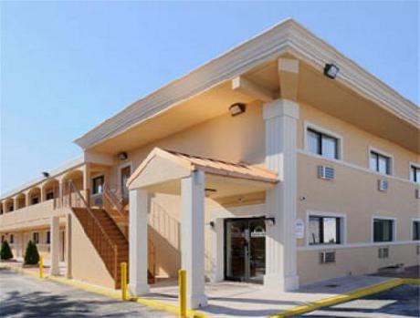 Days Inn Long Island/Copiague