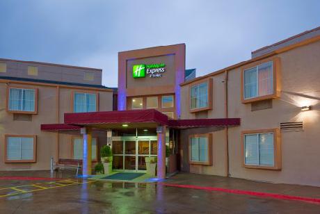 Holiday Inn Express Hotel & Suites ARLINGTON (SIX FLAGS AREA)