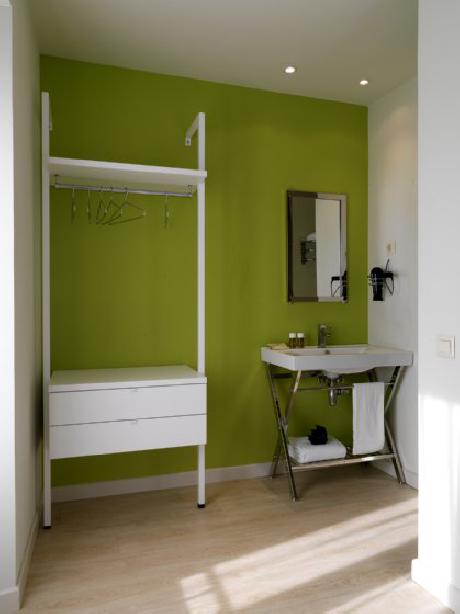 Chic And Basic Atocha