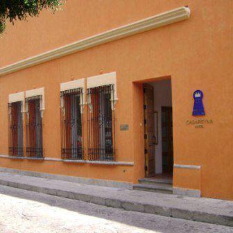 Casa Reyna Hotel